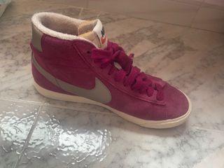 Zapatillas Nike altas, púrpura