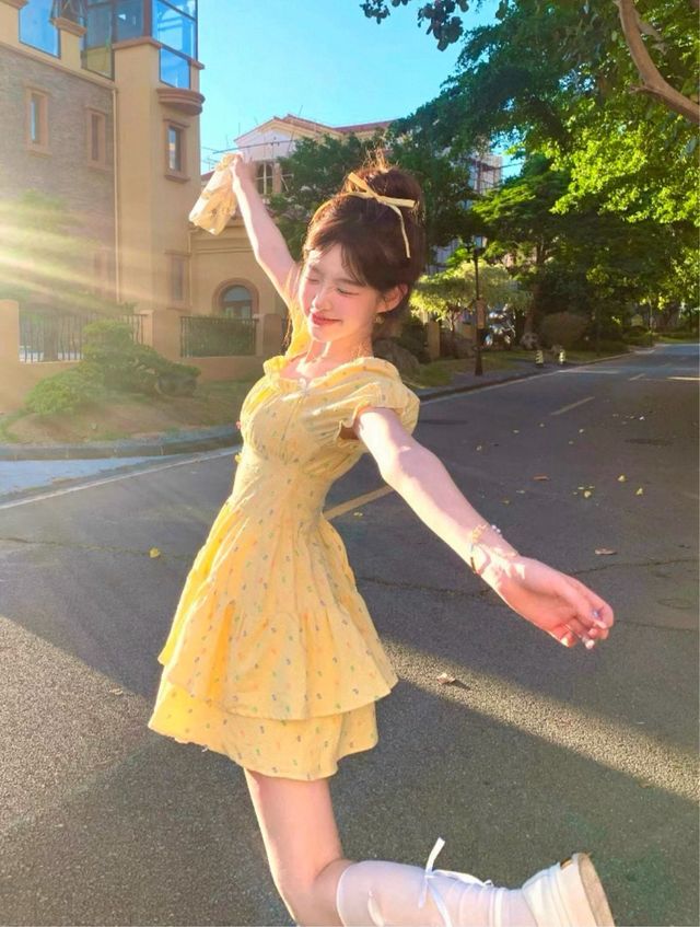 Vestido amarillo floral