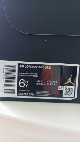 Zapatillas Nike Air Jordan 1 Mid (rojo-negro)