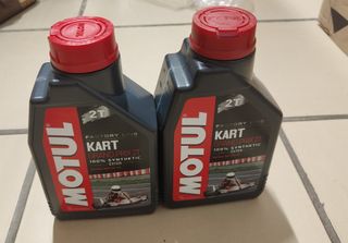 Olio per kart 2T sintetico Motul 2L