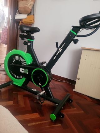Bicicleta estática Bodytone DS06