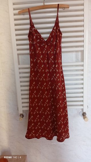 Vestito seta pura. Colore bruciato.