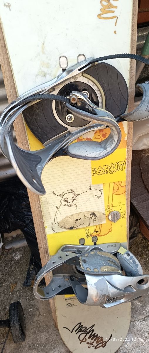 Tabla Snow Forum usada