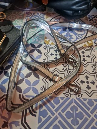 Monederos Zara y parfois y correas