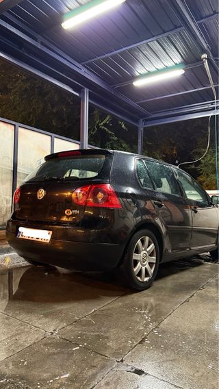 Volkswagen Golf 2005