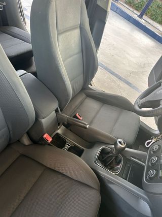 Volkswagen Golf 2005