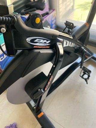 Bicicleta Indoor/Spinning BH DUKE Magnética H925
