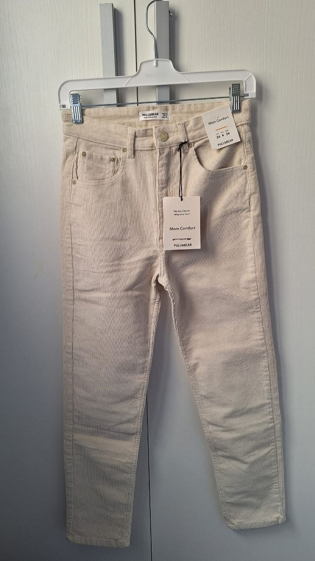 Pantalones pana Pull&Bear