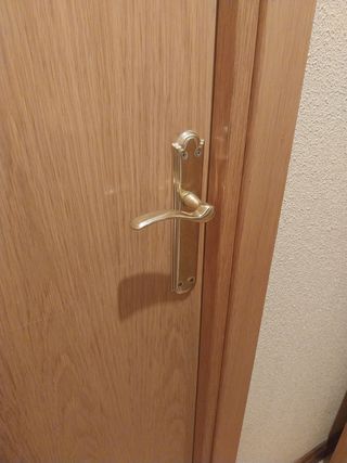 Picaportes o pomo puertas en dorado