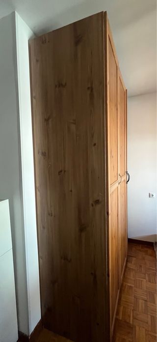 Armario madera 3 puertas