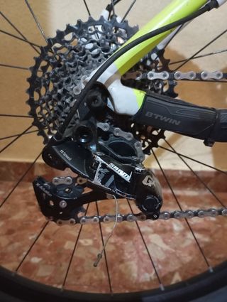 Bicicleta Btwin Rockrider 6061