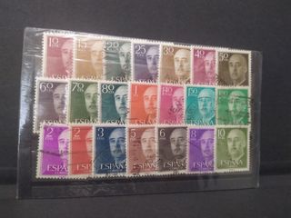 Sellos España:  21 sellos