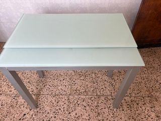 Mesa cocina extensible + 2 sillas