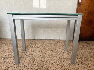 Mesa cocina extensible + 2 sillas