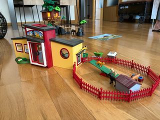 Hotel Perros Playmobil