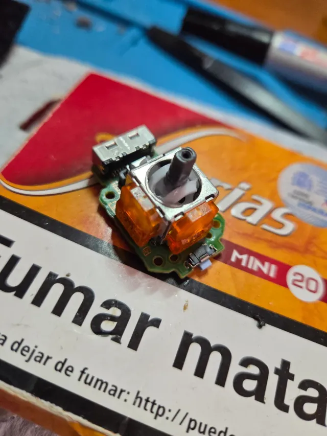 Reparación DualSense PS5 / Edge / PS4 mando