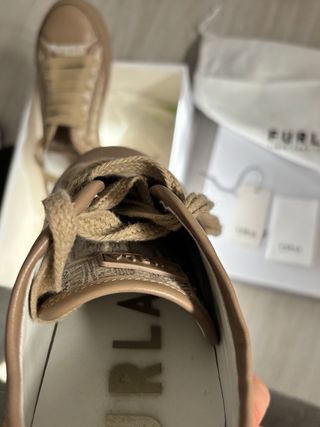 Zapatillas Furla beige
