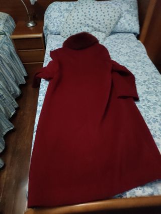 Abrigo paño rojo mujer