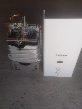 Calentador agua Edesa - usado