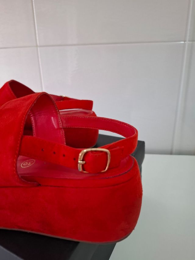 Sandali Primadonna con zeppa rosso corallo