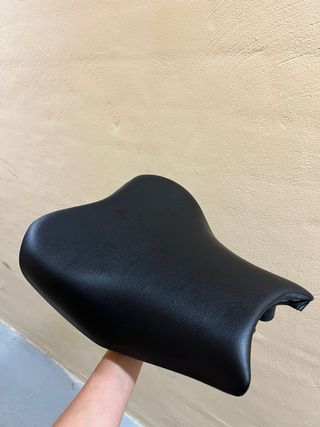 Asiento piloto Kawasaki Z900 (2020-2024)