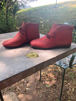 Botas Aigle rojas