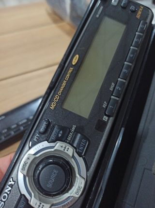 4 caratulas Radios Sony Coche - Buen estado