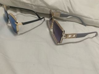 Gafas sol azules doradas
LOTE 2 gafasSUPE REBAJADO