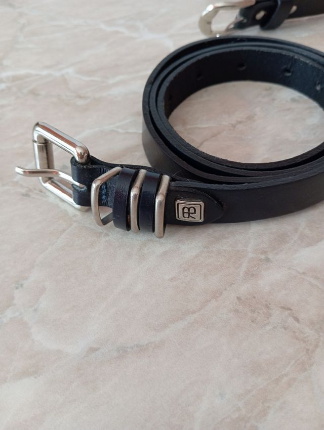 5 Cinture + Collana Ariete Primark