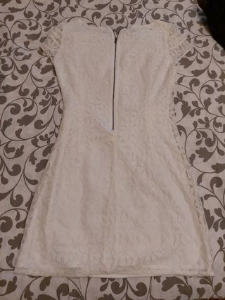 Vestido Zara Trafaluc blanco talla M