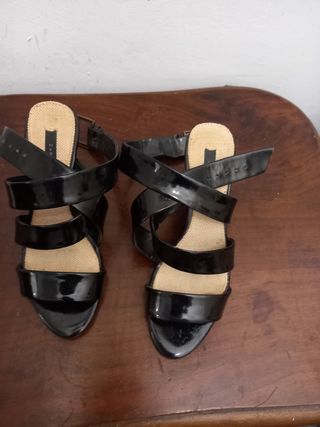 Sandali Zara neri con zeppa