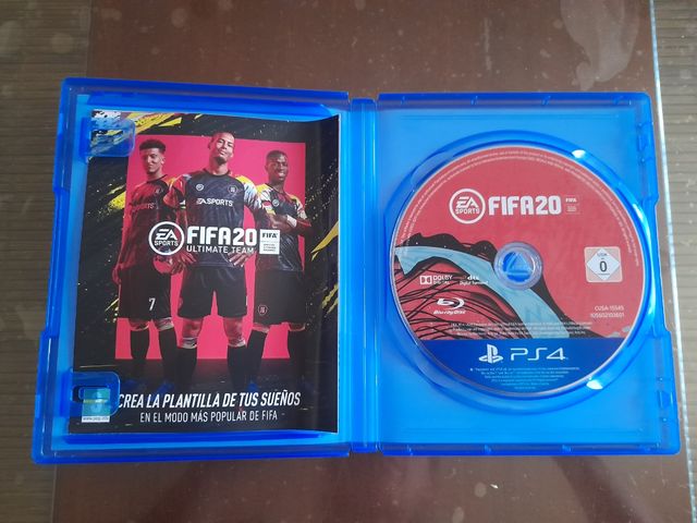 FIFA 20 y FIFA 23 - PS4