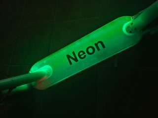 Patinete eléctrico Neon