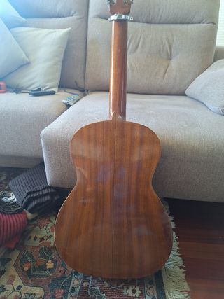 Guitarra española vintage puig y ramos