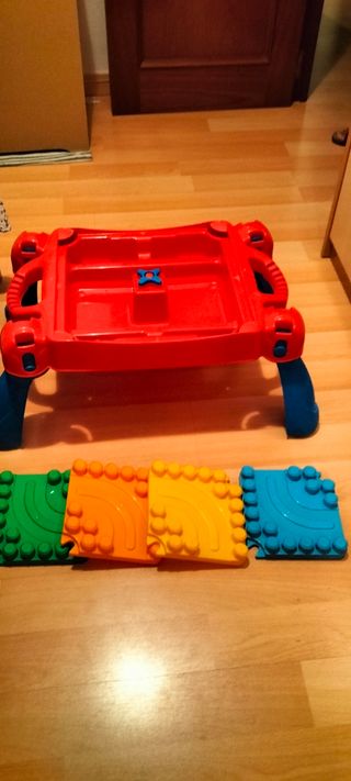 Mesa bloques construcción infantil + bloques