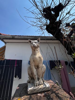 Escultura gato jardín - piedra