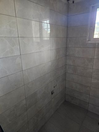 Reformas baños, cocinas y suelos