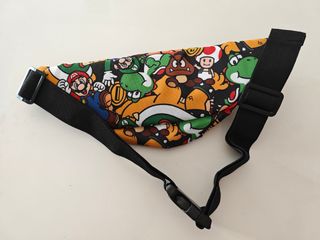 Riñonera Super Mario Bros nueva