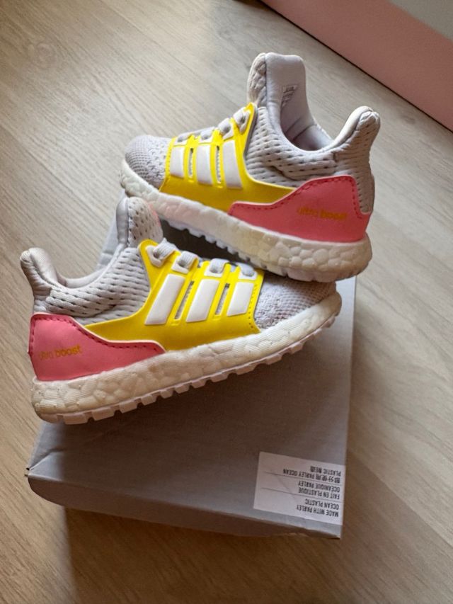 Zapatillas Adidas Ultraboost bebé 
