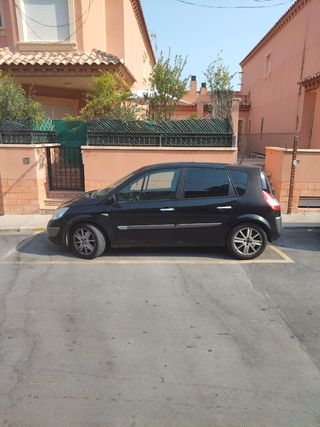 Renault asenic 2004