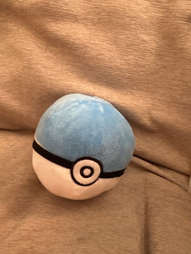 Peluche Poké Ball
