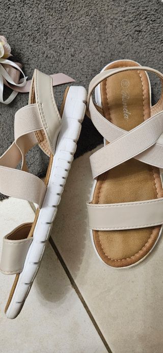 Sandali beige donna 39