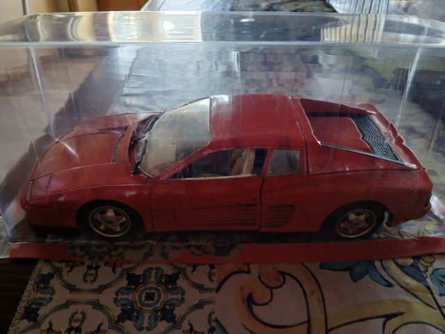 Ferrari Testar.1984 ,Burago 1/18, Scatola artigian