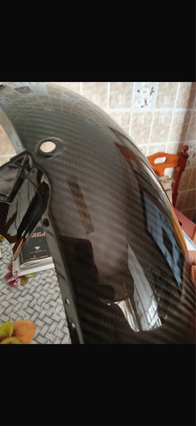 Guardabarros carbono moto
