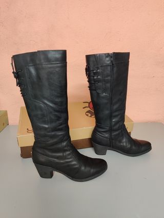 Botas Yokono negras altas