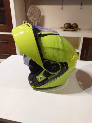 Casco moto Axxis amarillo
