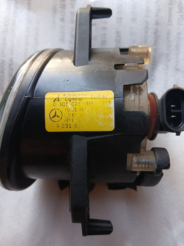 Antiniebla Mercedes Benz A251320