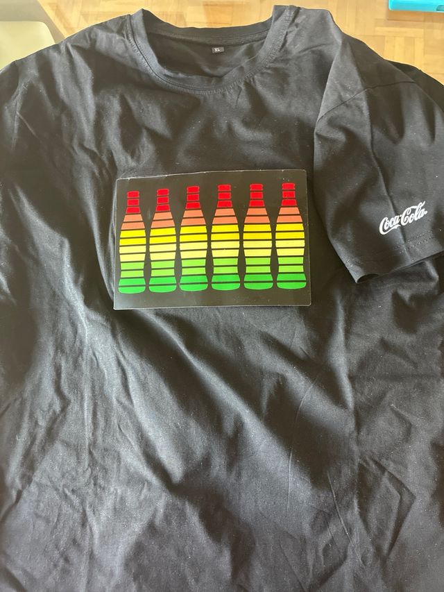 Talla M y Talla XL luz CocaCola negra -