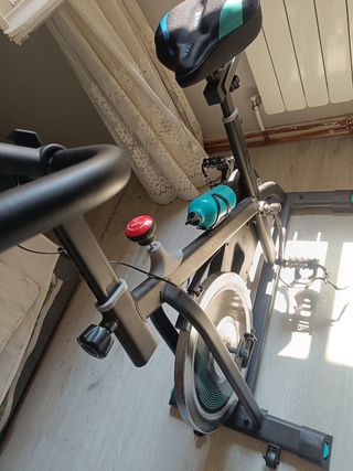 Bicicleta estática Cecotec Drumfit