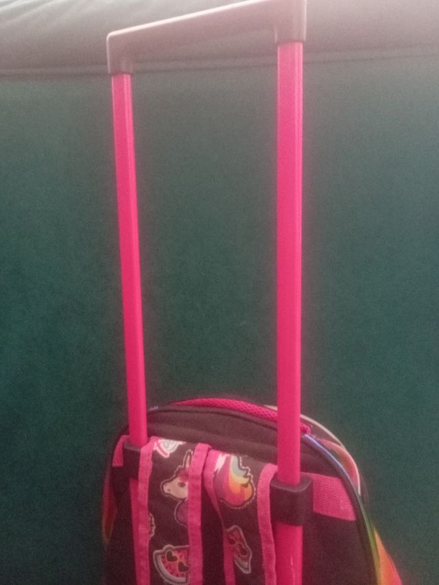 Mochila grande  con carro. Lentejuelas y luz Footy